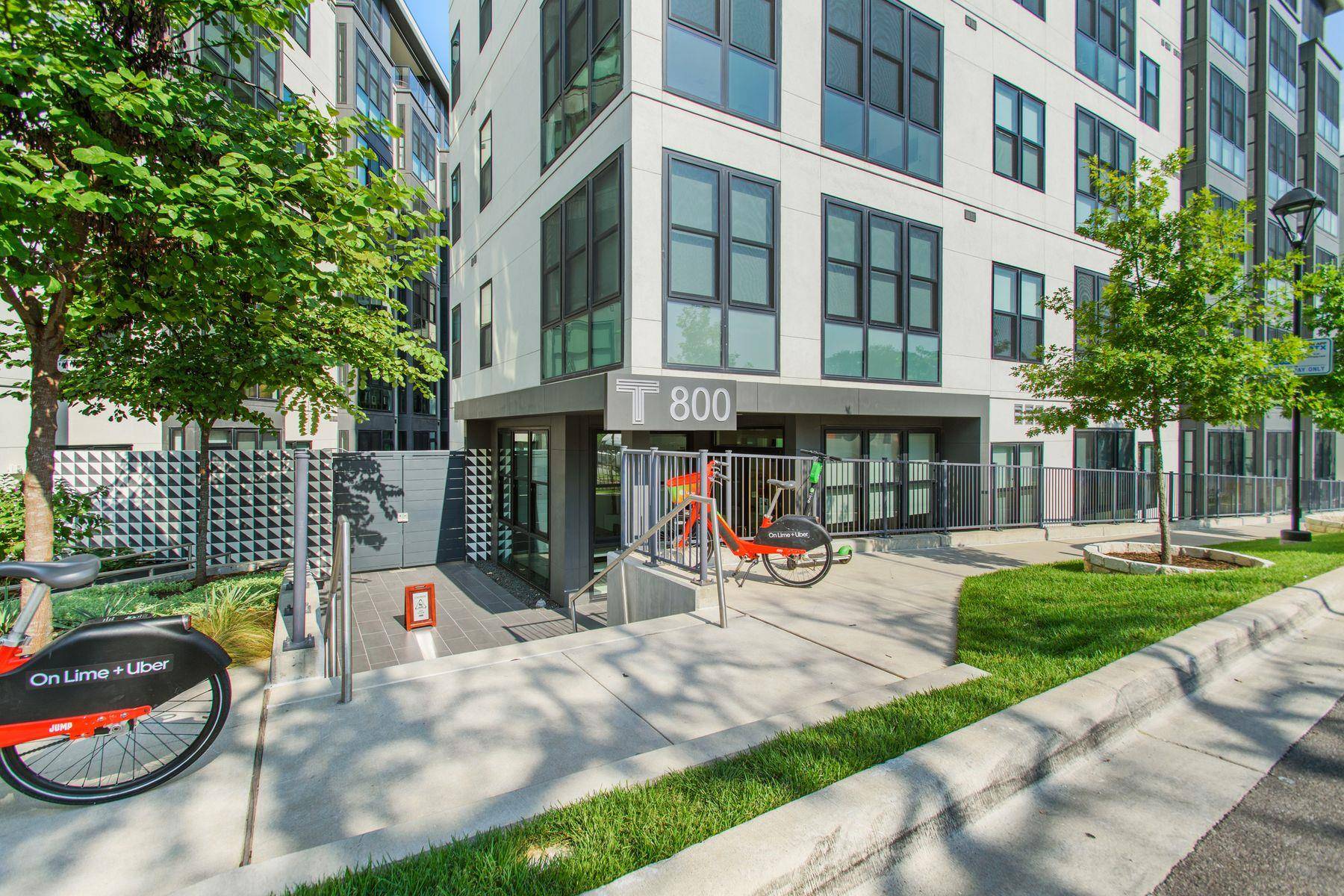 800 Embassy DR #525, Austin, TX 78702