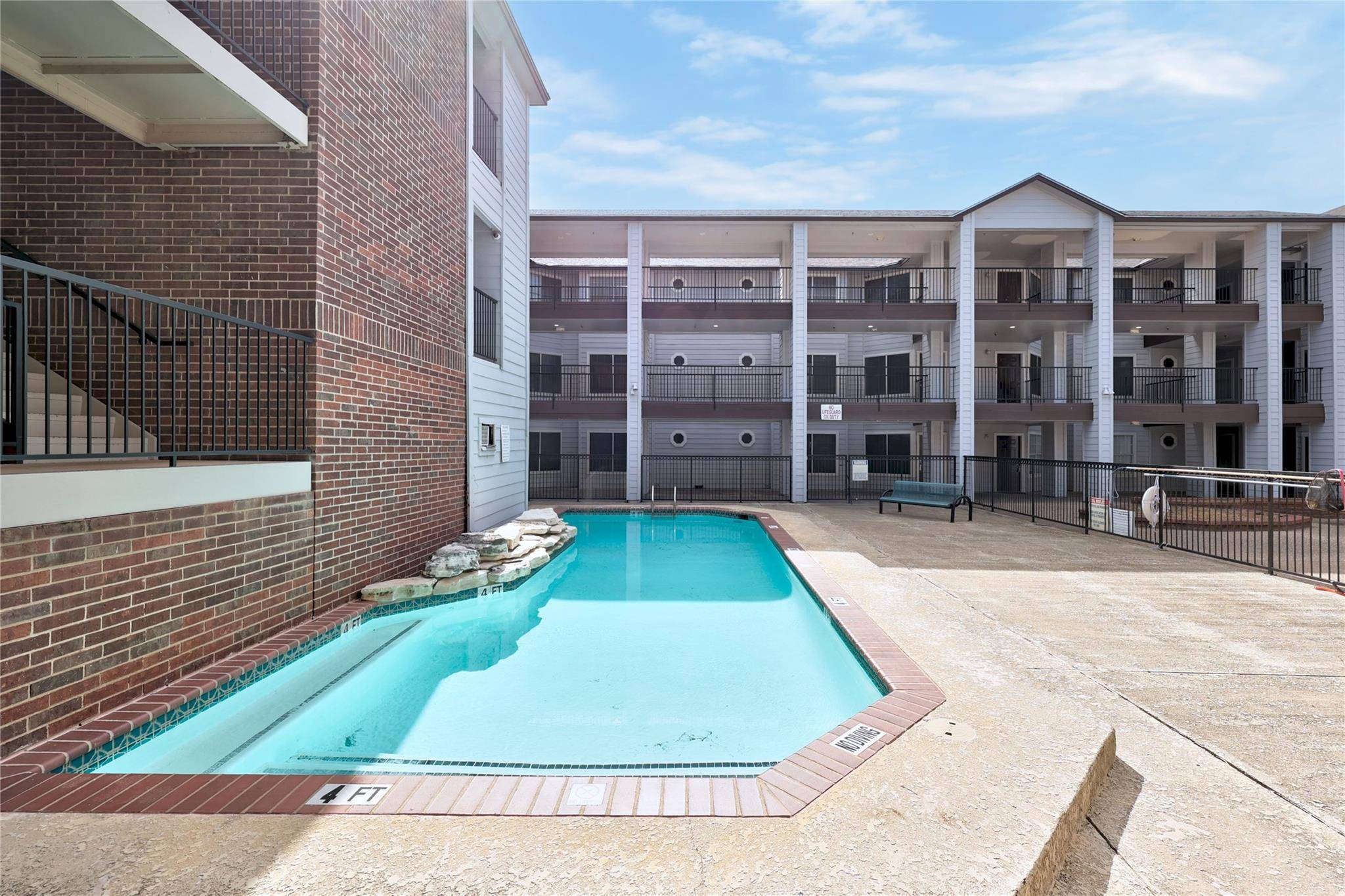 501 W 26th ST #108, Austin, TX 78705