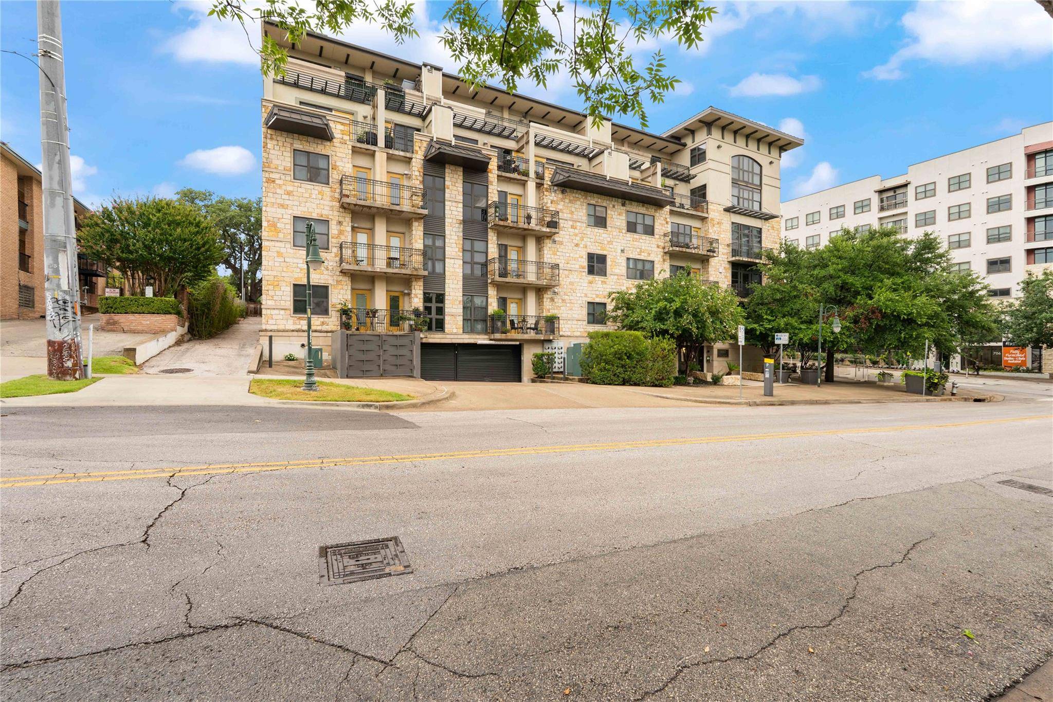 1812 West Ave #408, Austin, TX 78701
