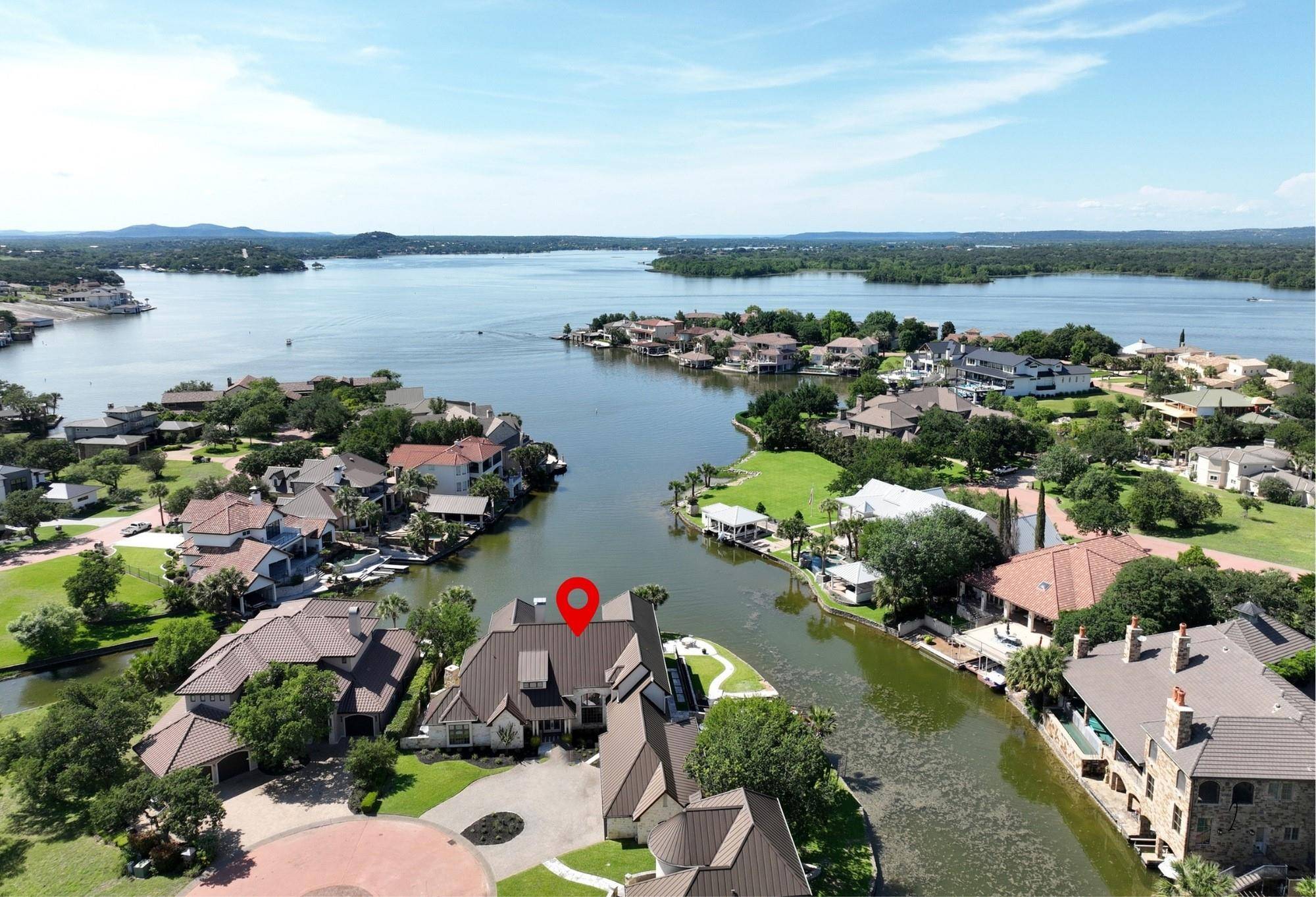 84 Applehead Island DR, Horseshoe Bay, TX 78657