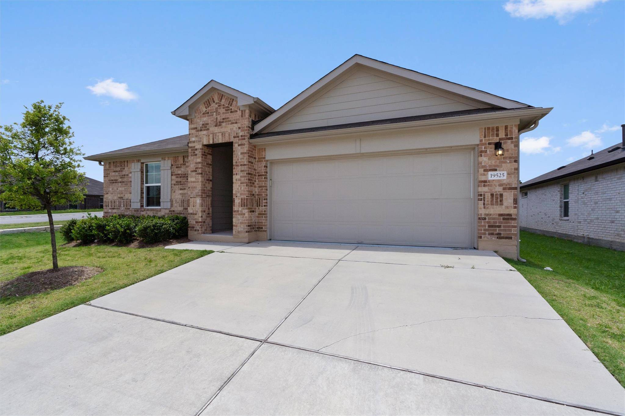 19525 Abigail Fillmore RD, Manor, TX 78653