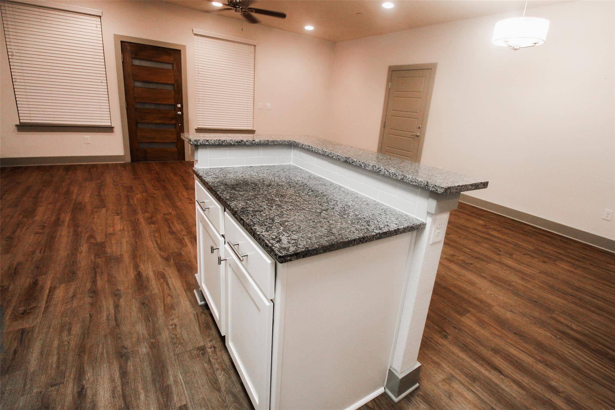 12208 Abbey Glen LN, Austin, TX 78753