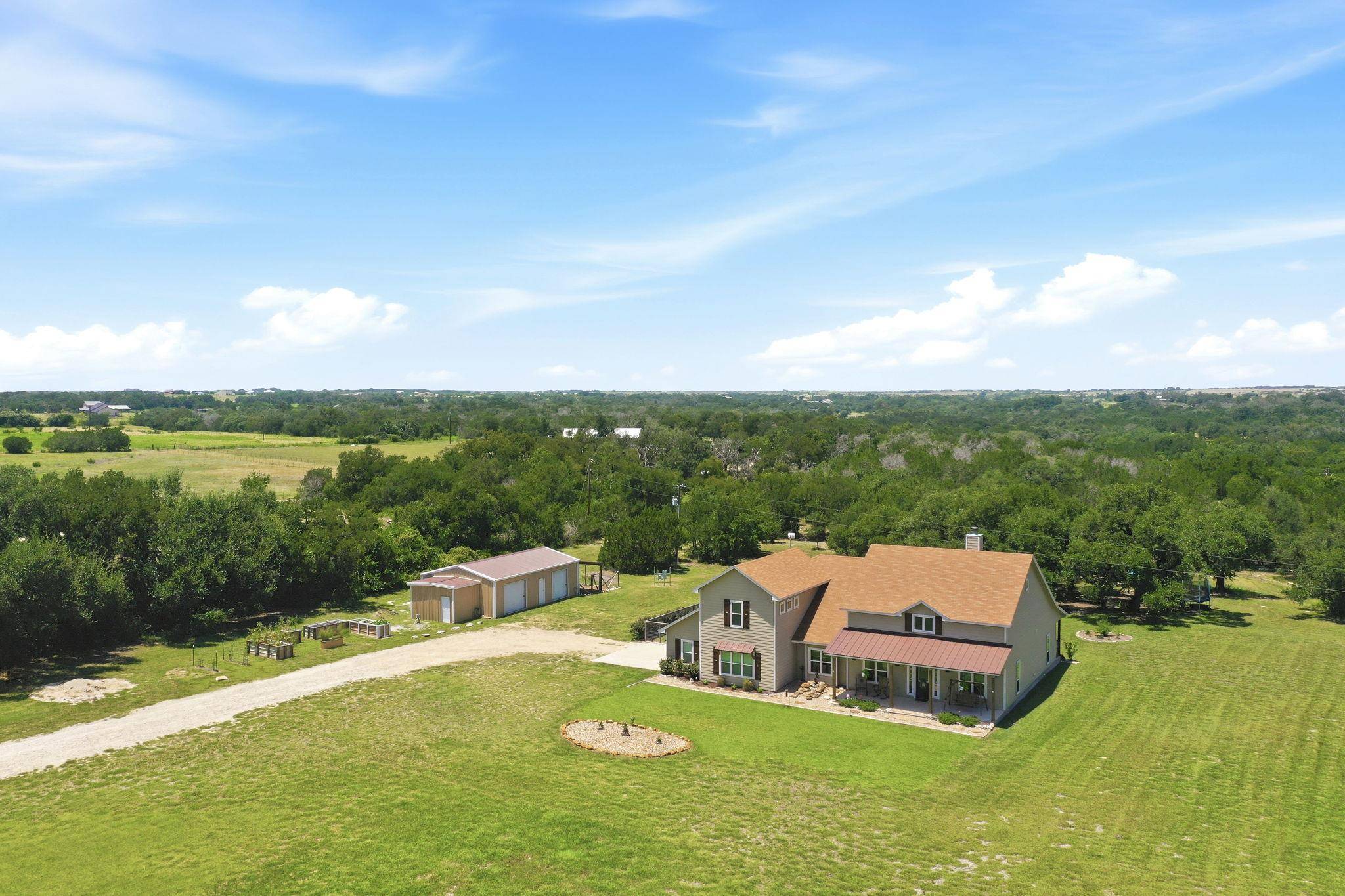 450 County Road 204, Liberty Hill, TX 78642