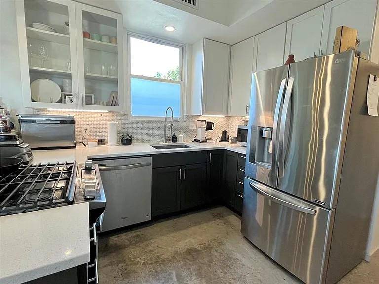 4601 Kitty Ave #B, Austin, TX 78721