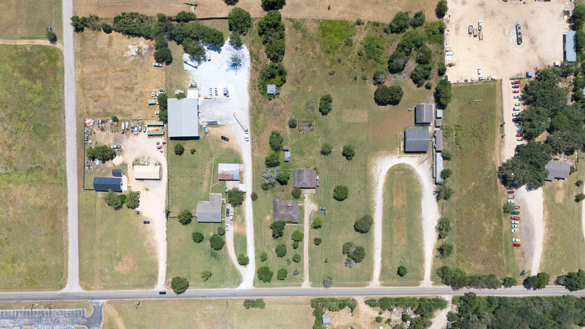 12409 Lowden LN, Manchaca, TX 78652