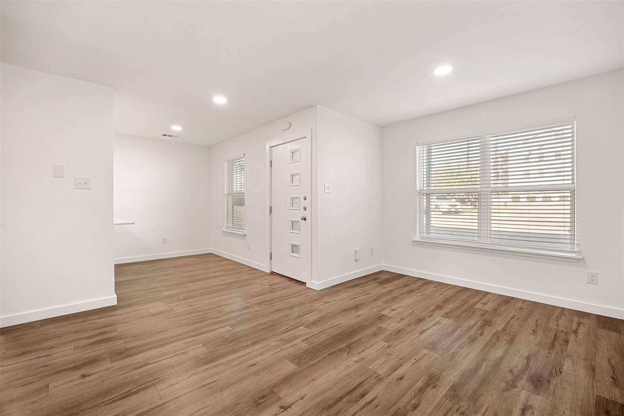 6409 Burns ST #106, Austin, TX 78752