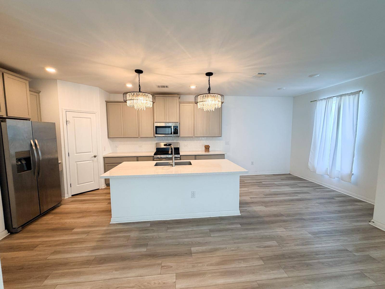 5904 Jennifer Pasture PATH, Del Valle, TX 78617
