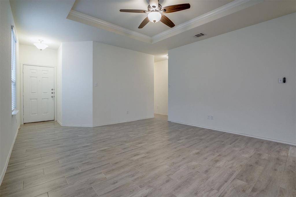 217 La Dera DR, Liberty Hill, TX 78642