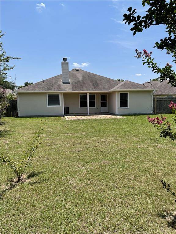 214 Newport Landing PL, Round Rock, TX 78665