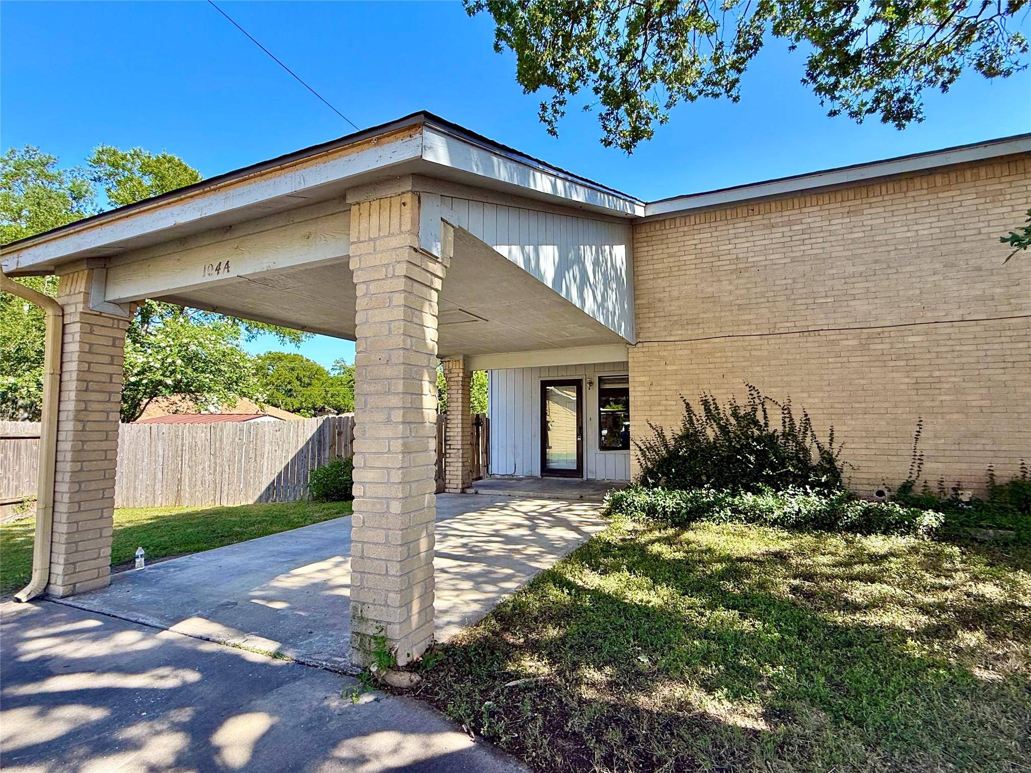104 Verna SPUR #A, Georgetown, TX 78628