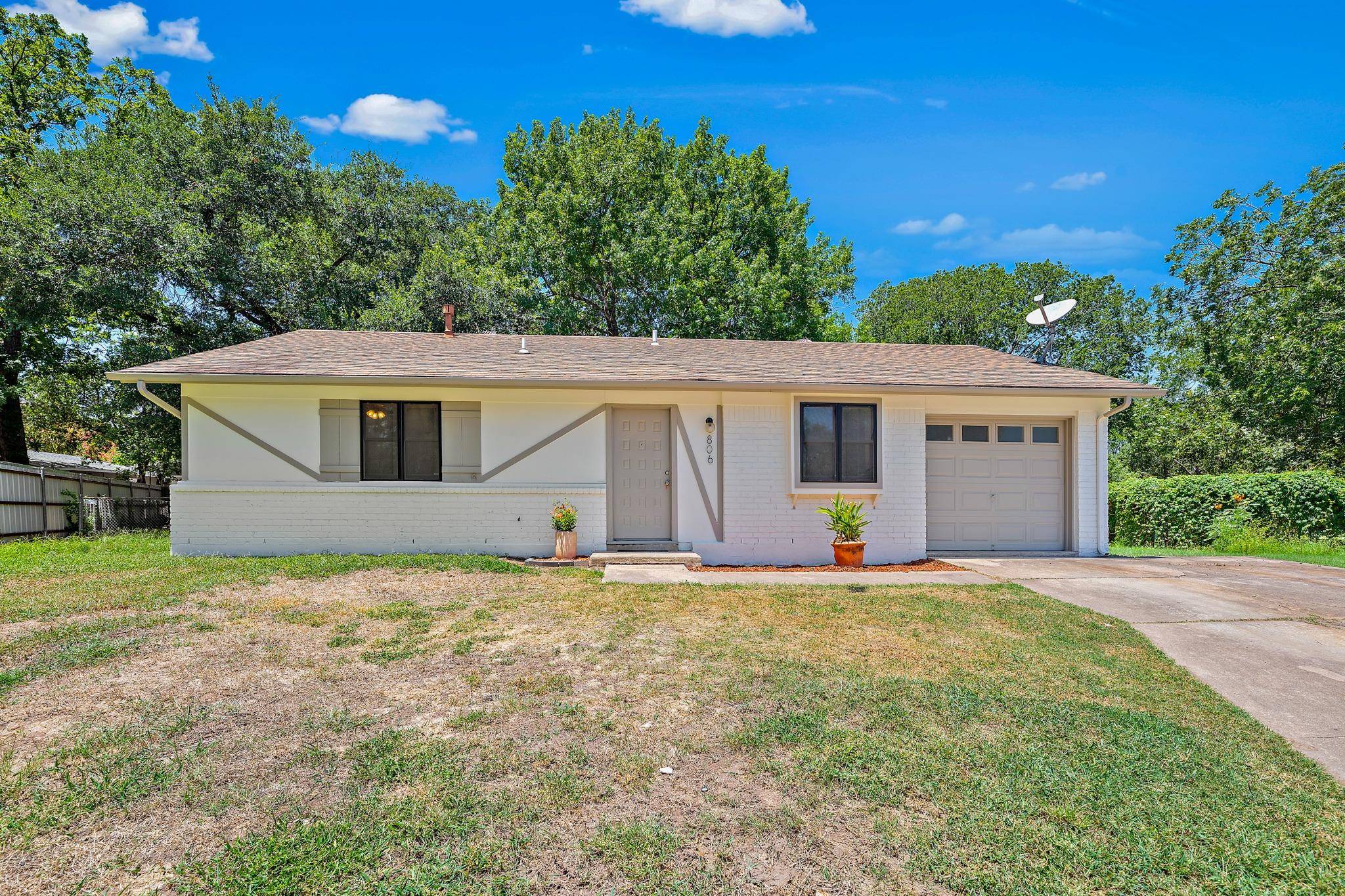 806 Easy Day CV, Austin, TX 78745