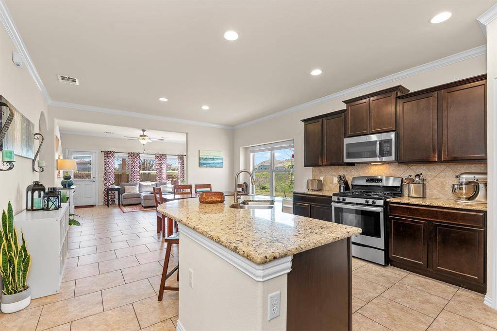10429 Crescendo LN, Austin, TX 78747