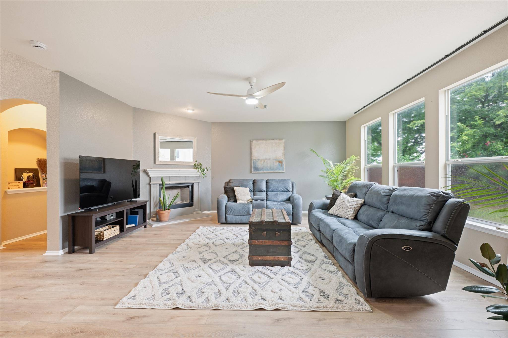 2405 Rachel CT, Round Rock, TX 78664