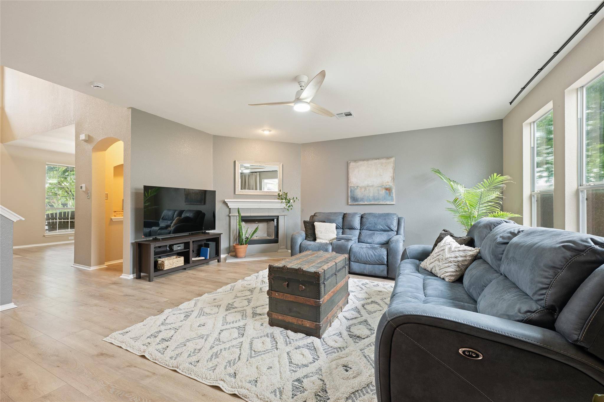 2405 Rachel CT, Round Rock, TX 78664