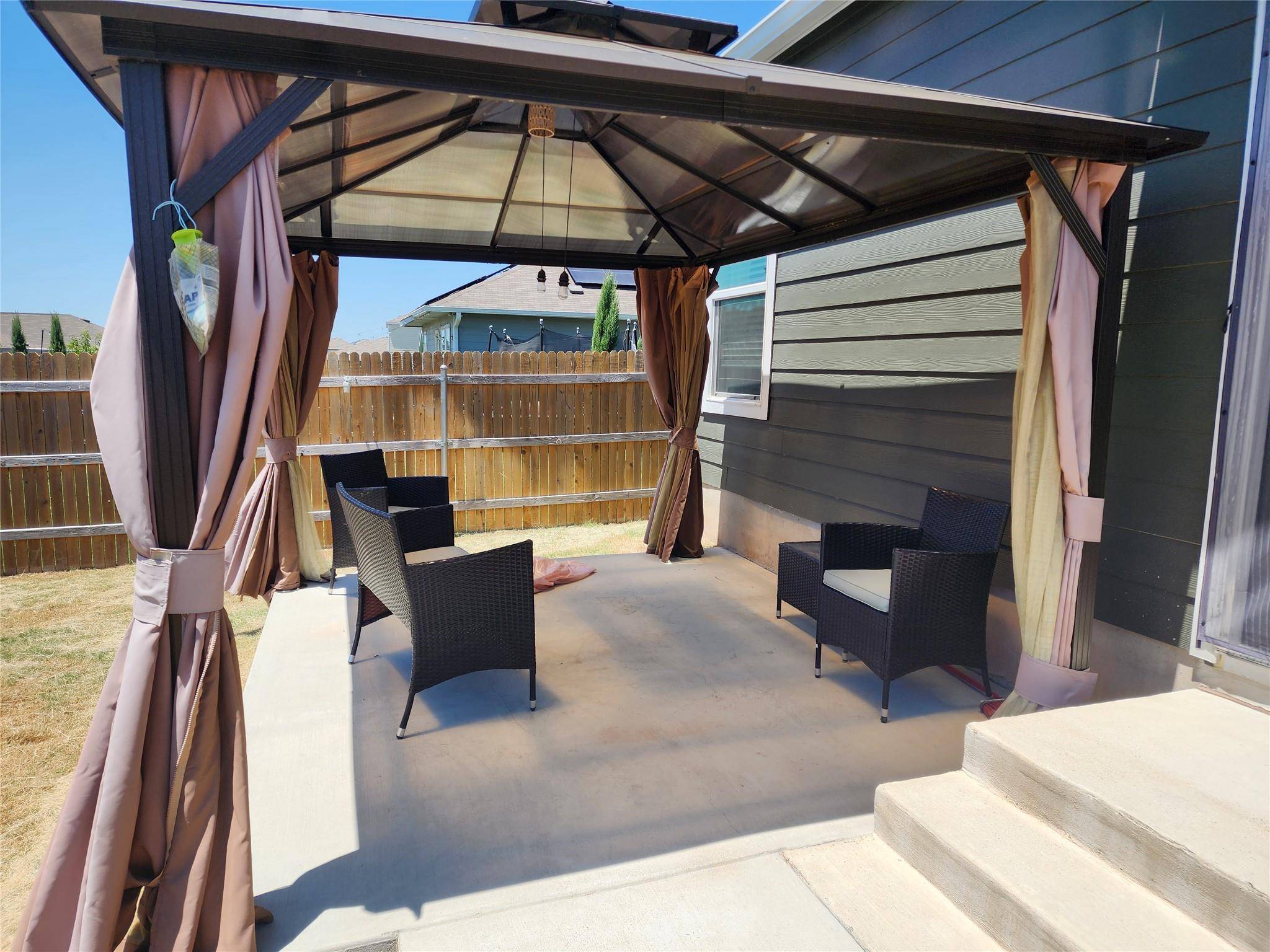 300 The Bad WAY, Jarrell, TX 76537