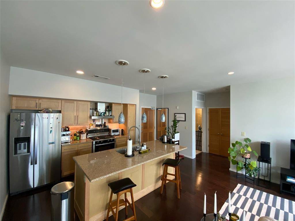 1600 Barton Springs RD #1503, Austin, TX 78704