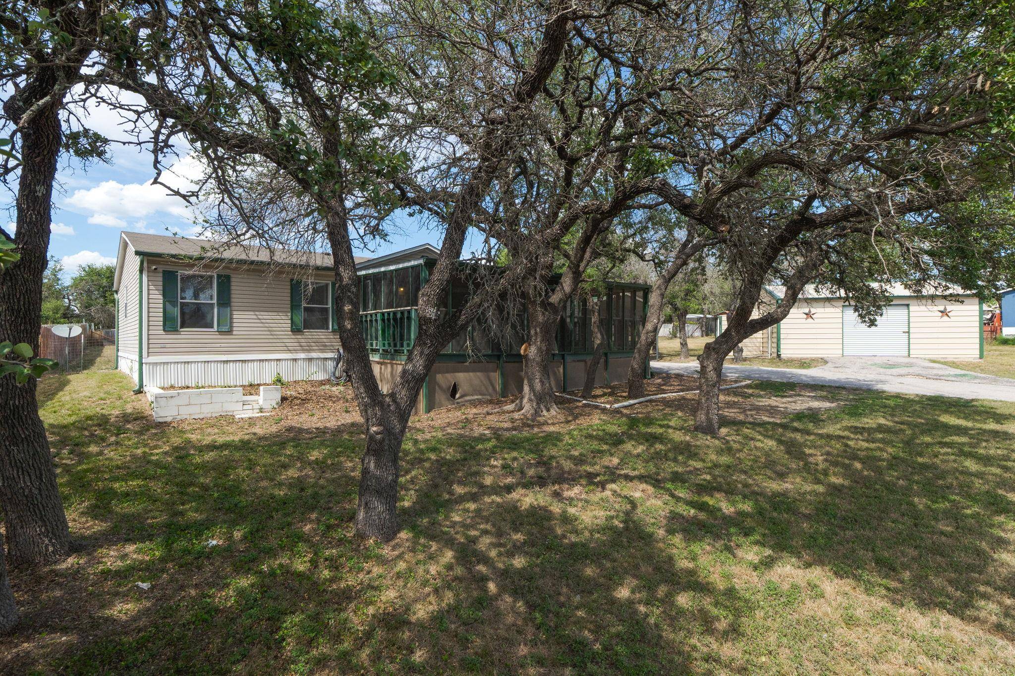 1506 Quail Point DR, Kempner, TX 76539