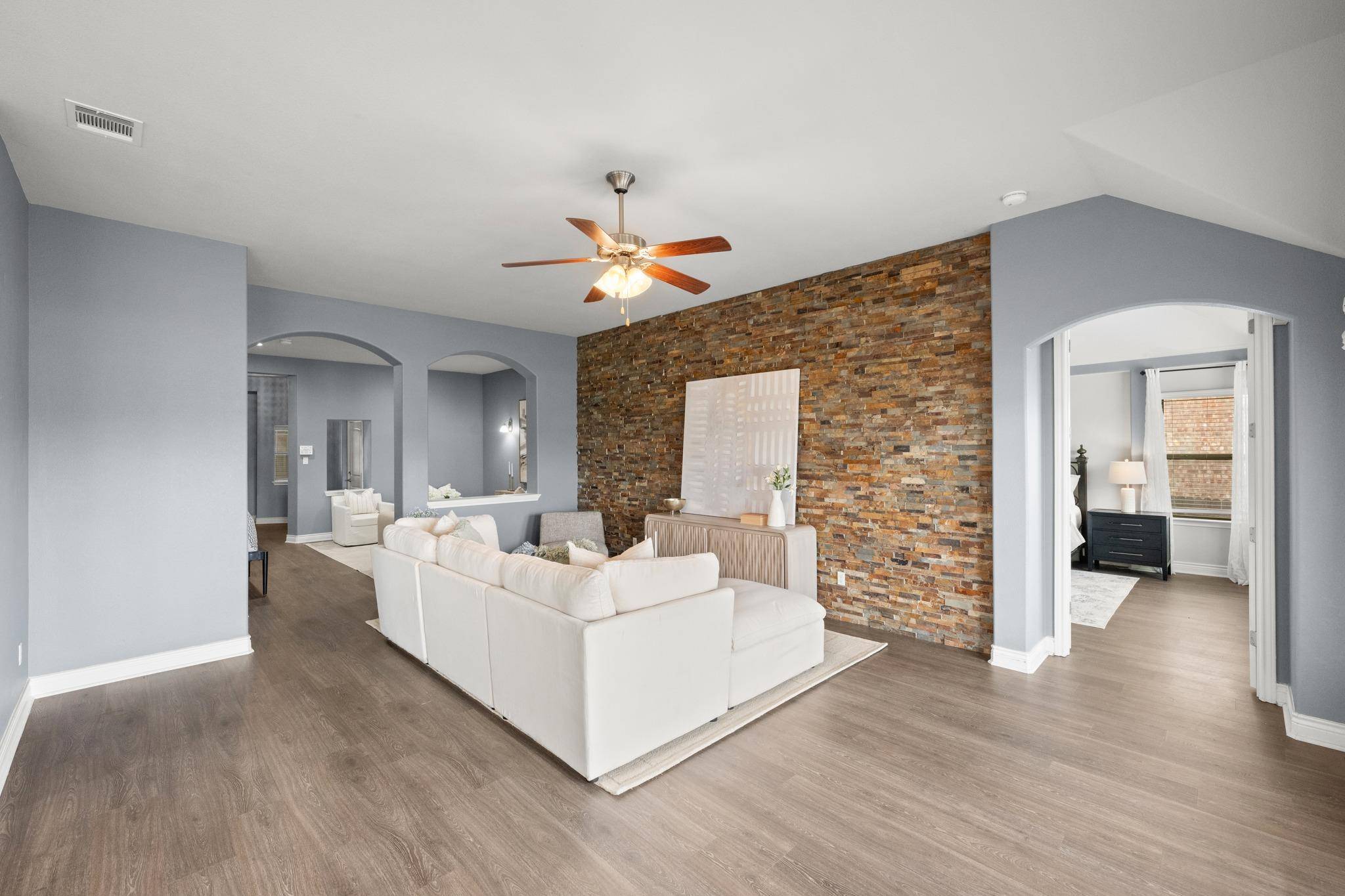 19316 Wearyall Hill LN, Pflugerville, TX 78660