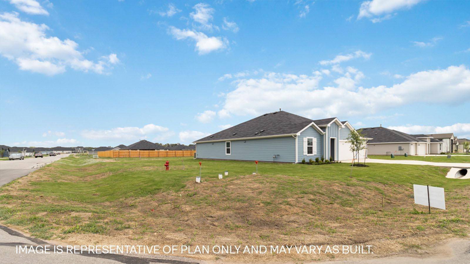 113 Great Northern DR, Cedar Creek, TX 78612