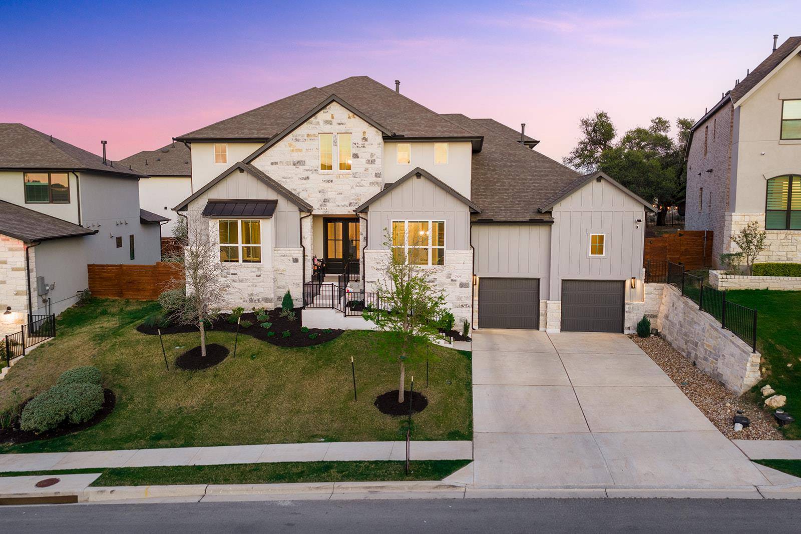 7505 Becasseau DR, Austin, TX 78738