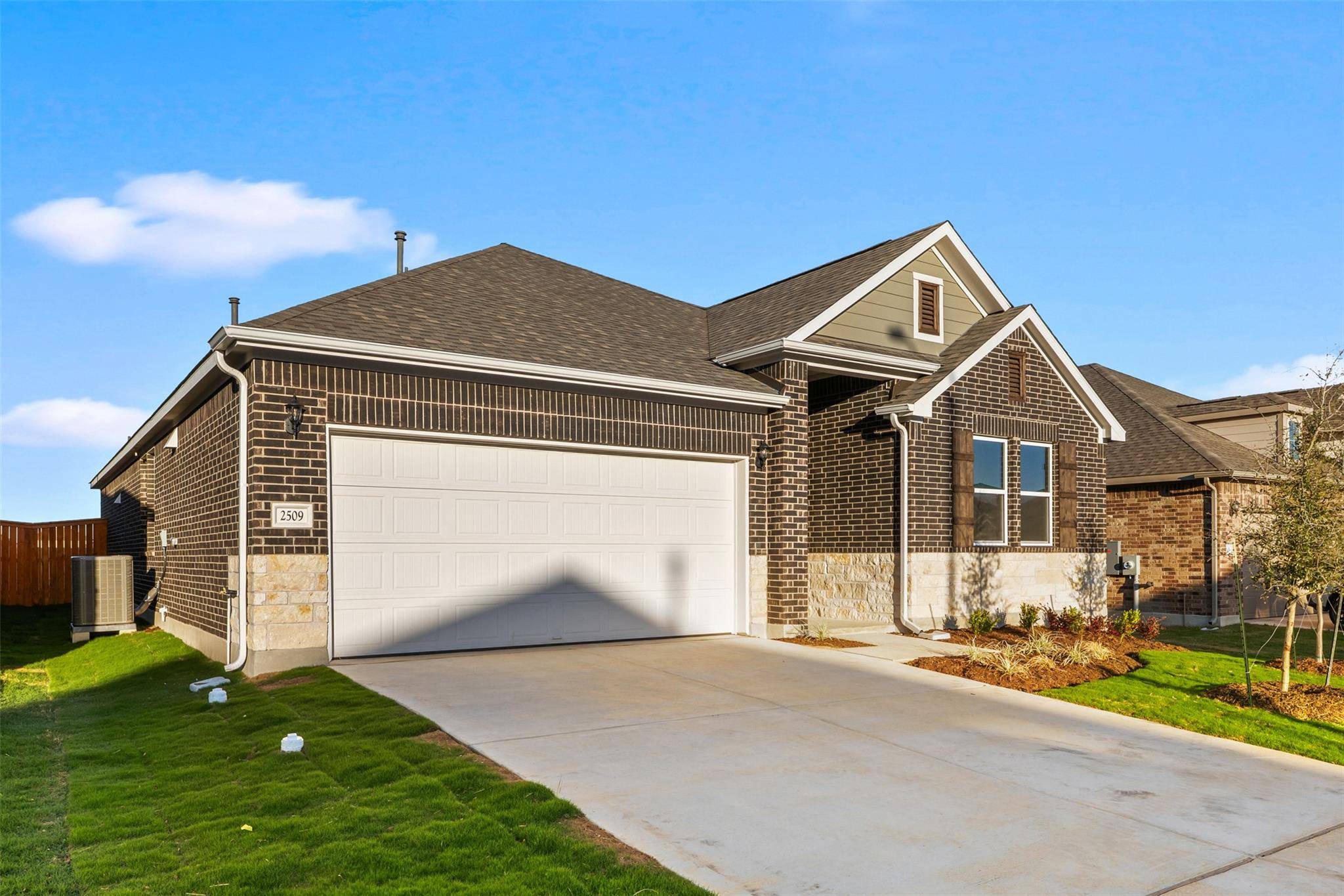 533 Redding WAY, Georgetown, TX 78633