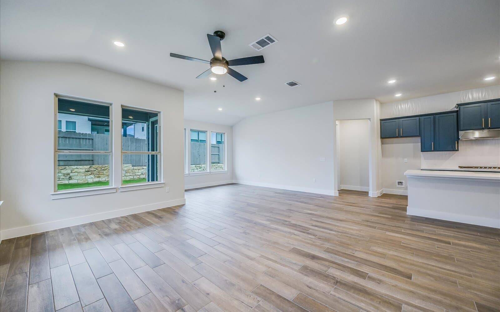 8921 Pallas Cat DR, Austin, TX 78744