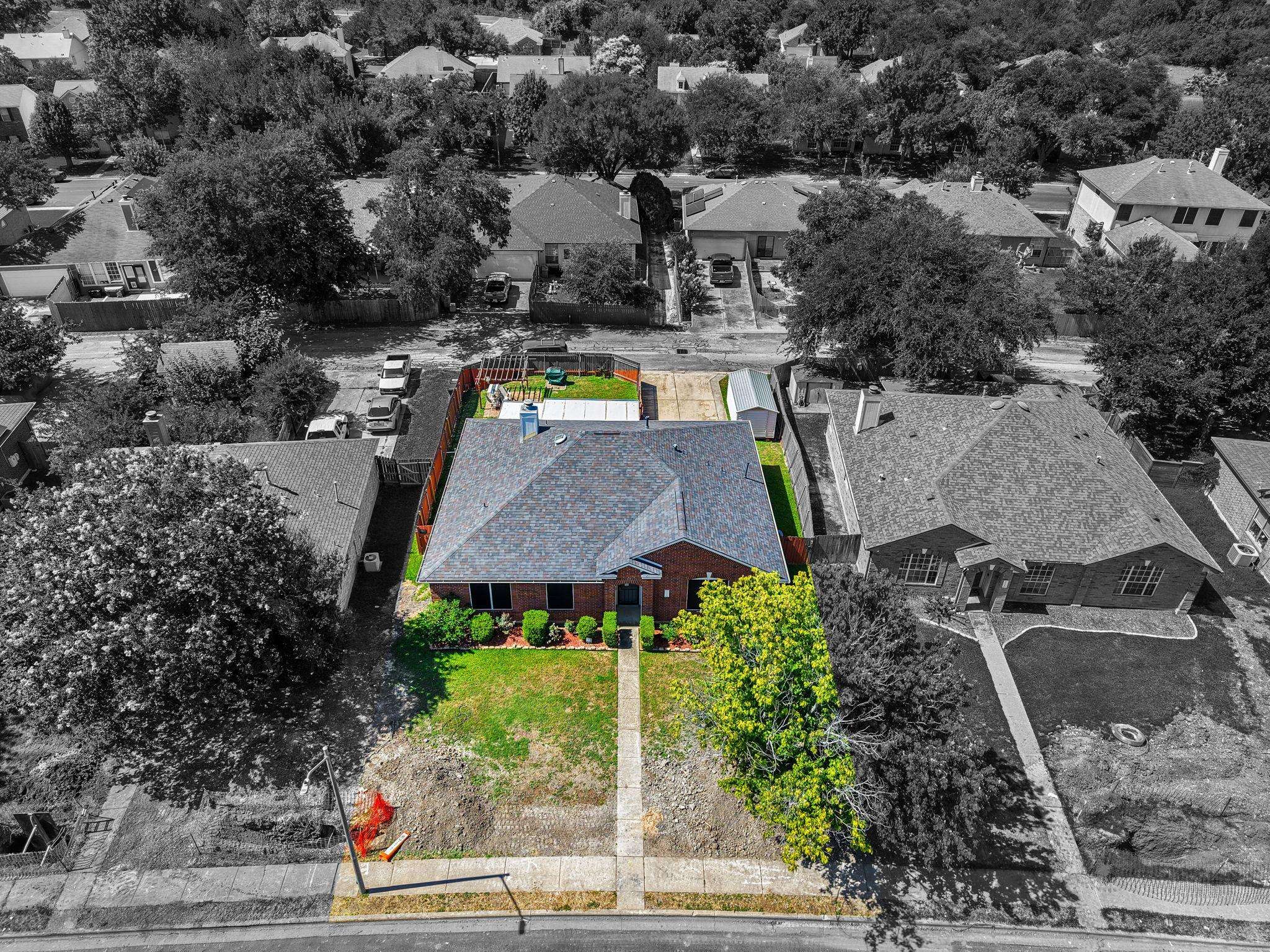 1121 Black Locust DR, Pflugerville, TX 78660