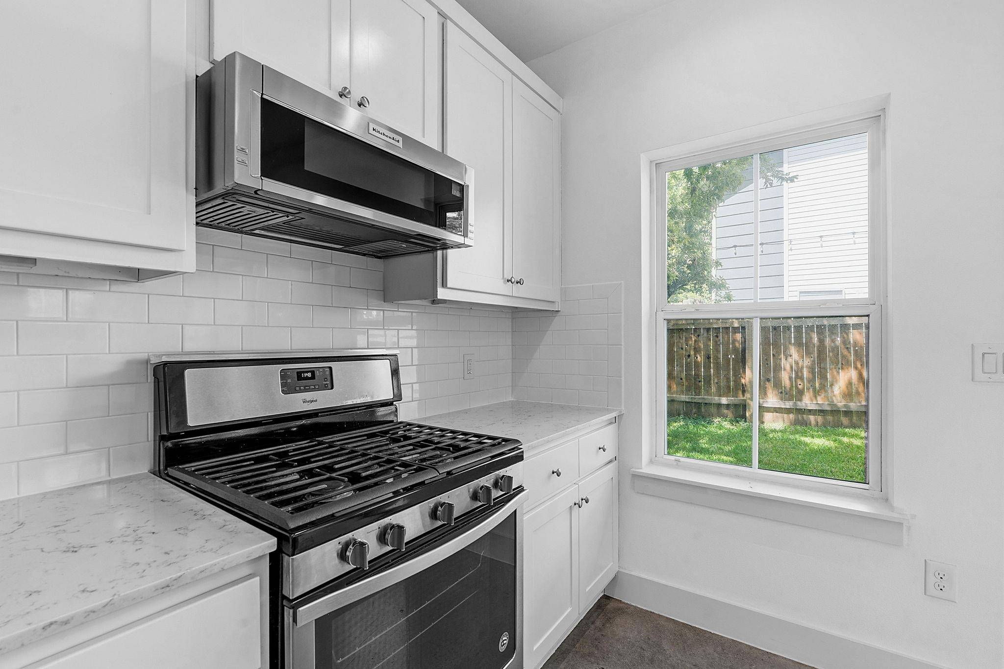 2000 E 18th ST #B, Austin, TX 78702