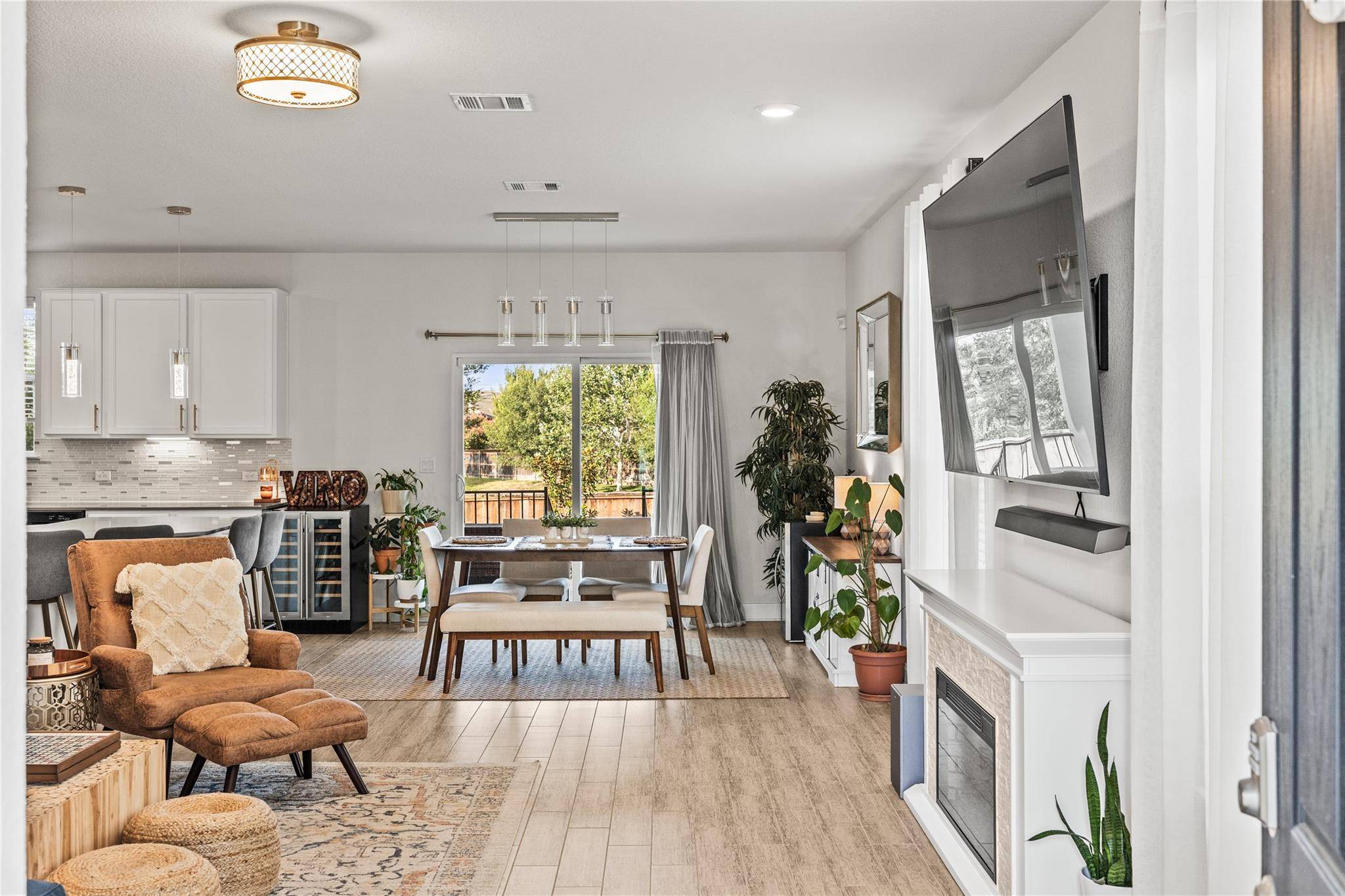 817 Sand Hill Branch DR, Austin, TX 78748