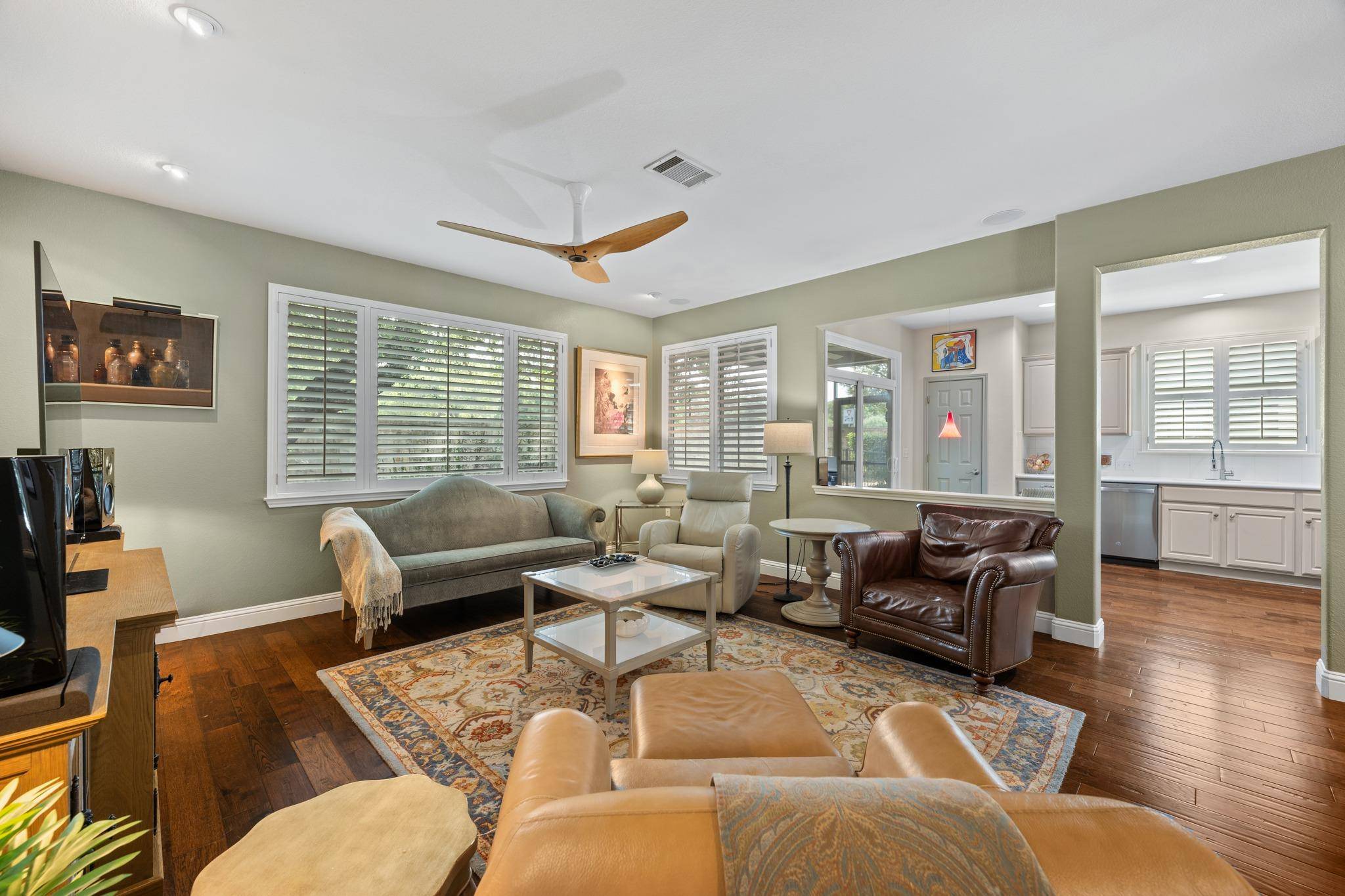 102 Verbena DR, Georgetown, TX 78633
