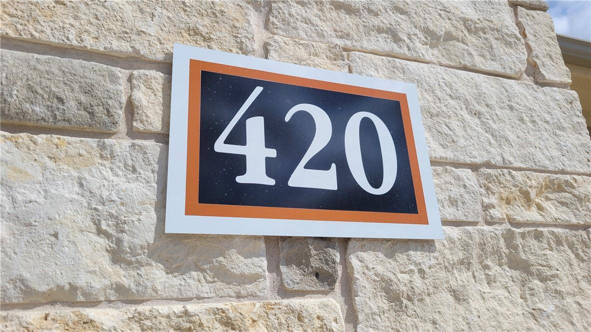 1000 Gattis School RD #420, Round Rock, TX 78664
