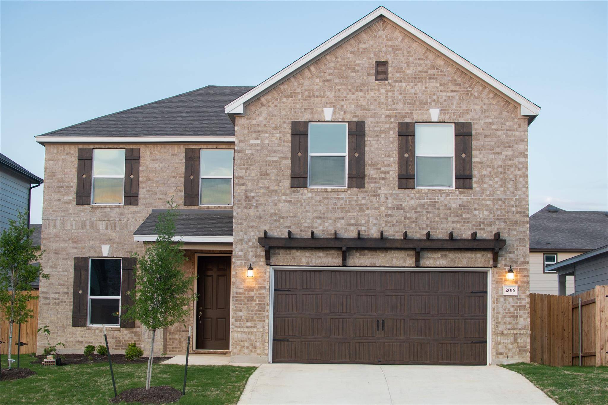 2016 Alexander Oaks DR, Leander, TX 78641