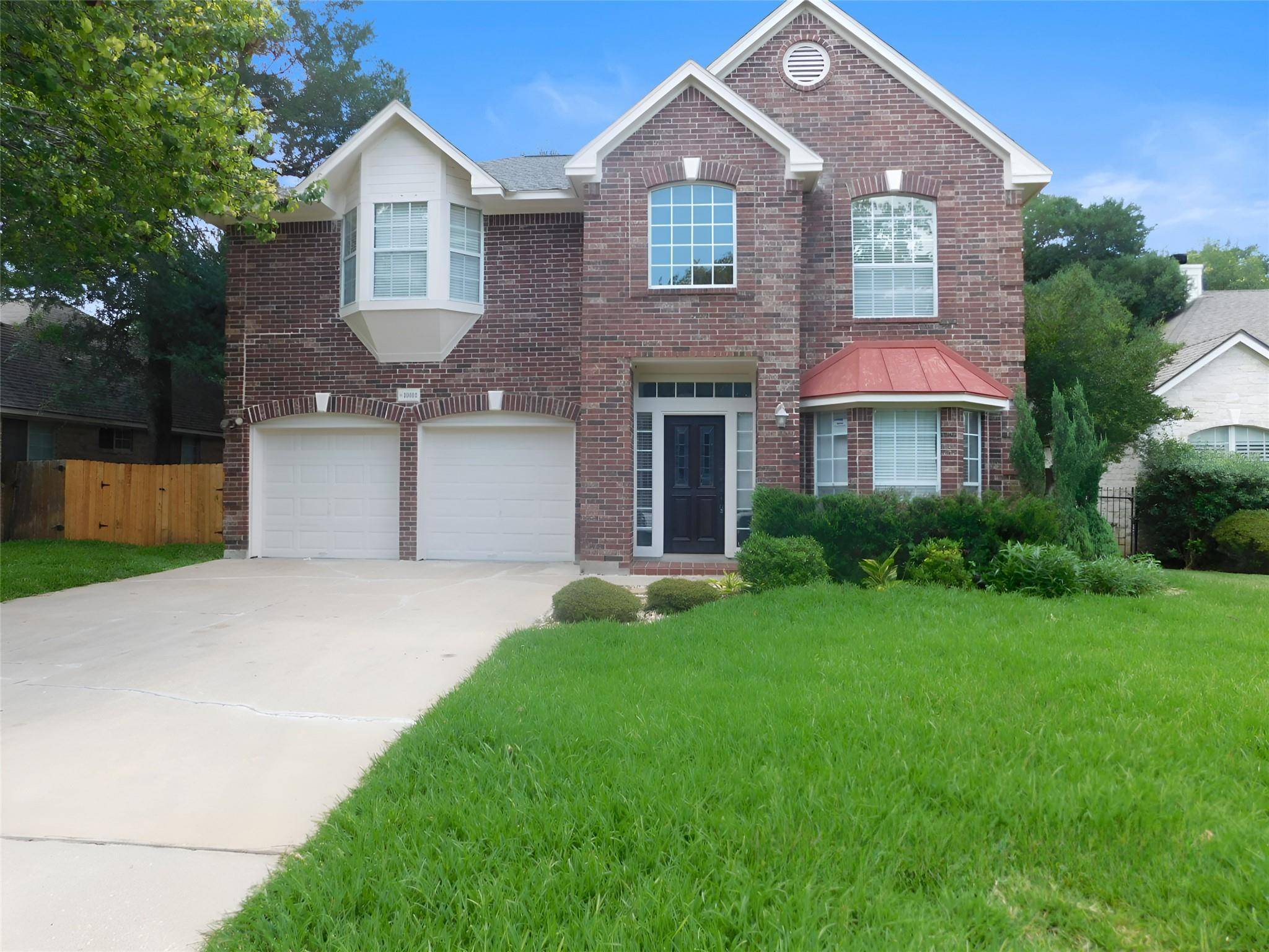 30003 OAKLAND HILLS DR, Georgetown, TX 78628