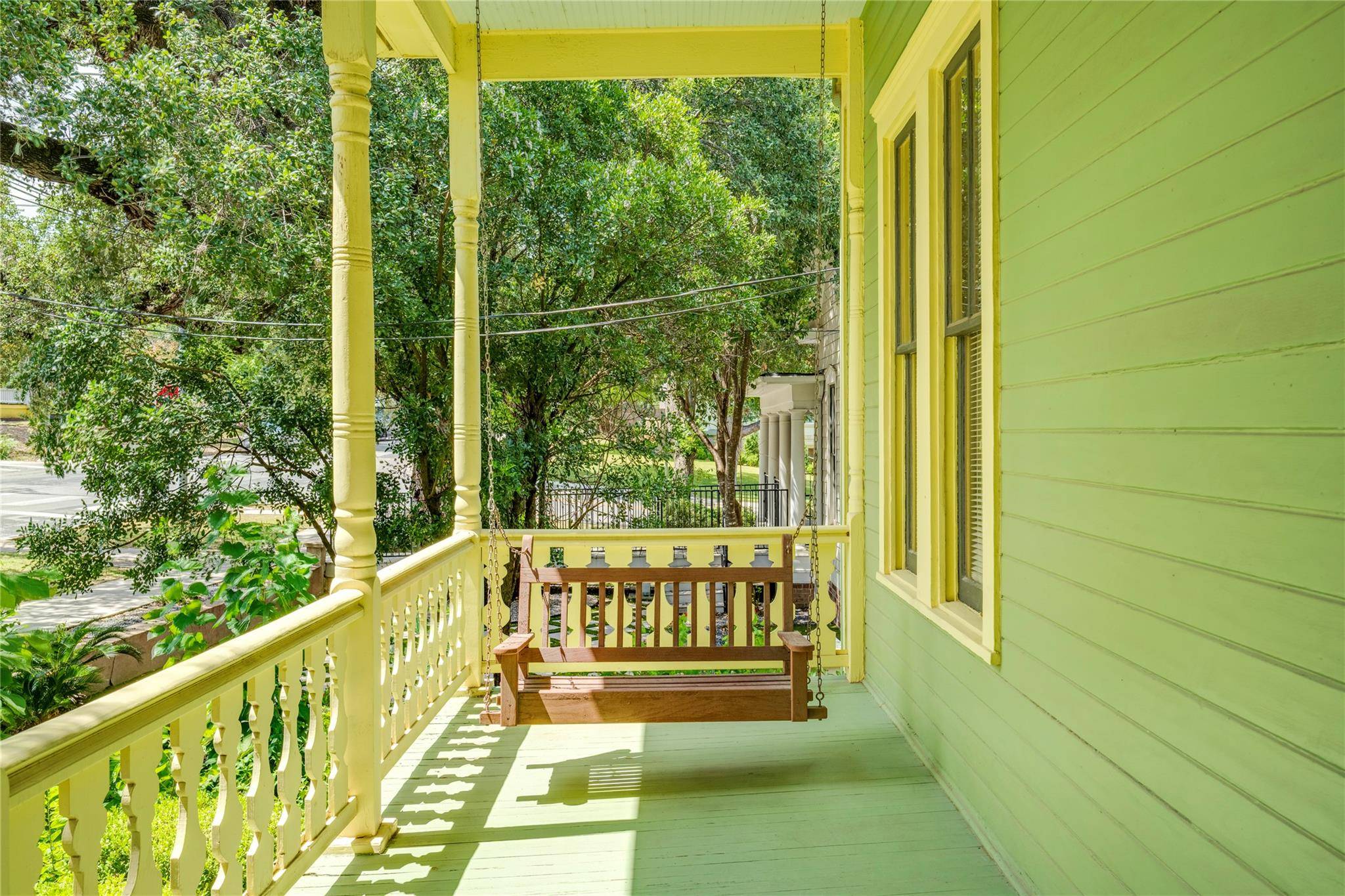 1102 West Ave #100, Austin, TX 78701