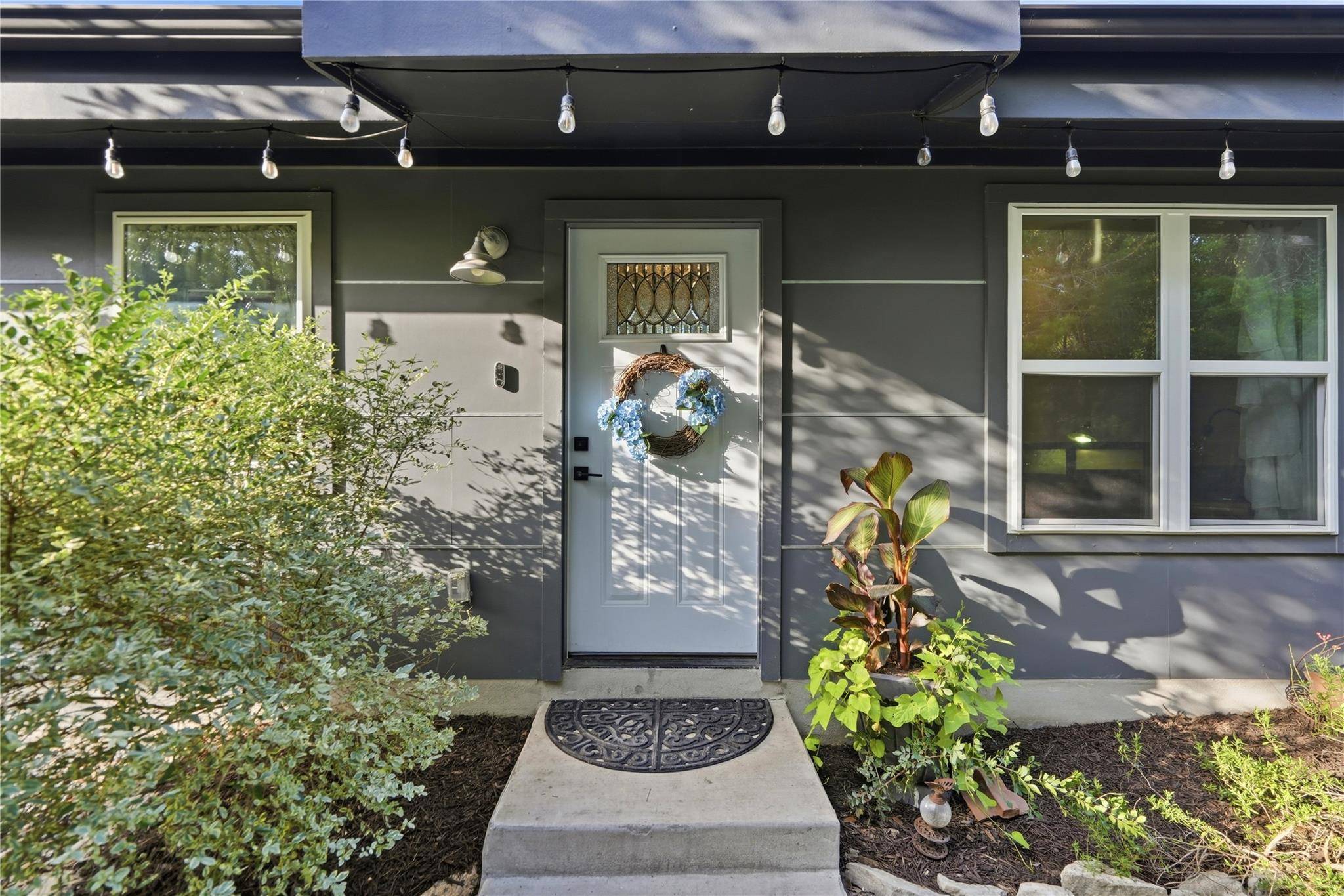 18406 Roundrock RD, Jonestown, TX 78645