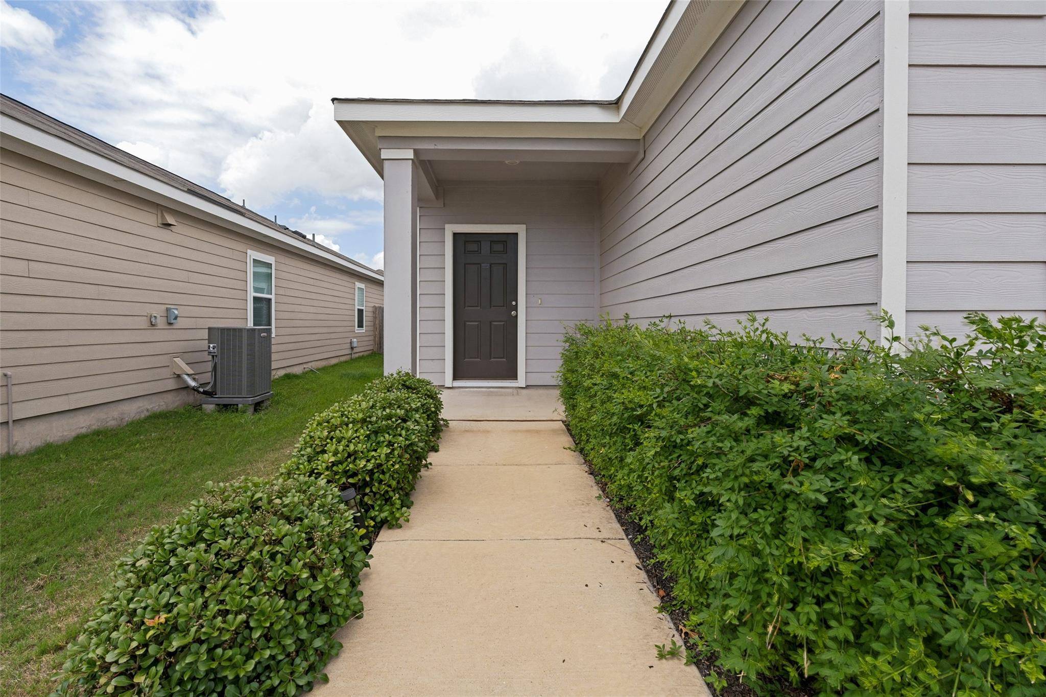 124 Bracken LN, Maxwell, TX 78656