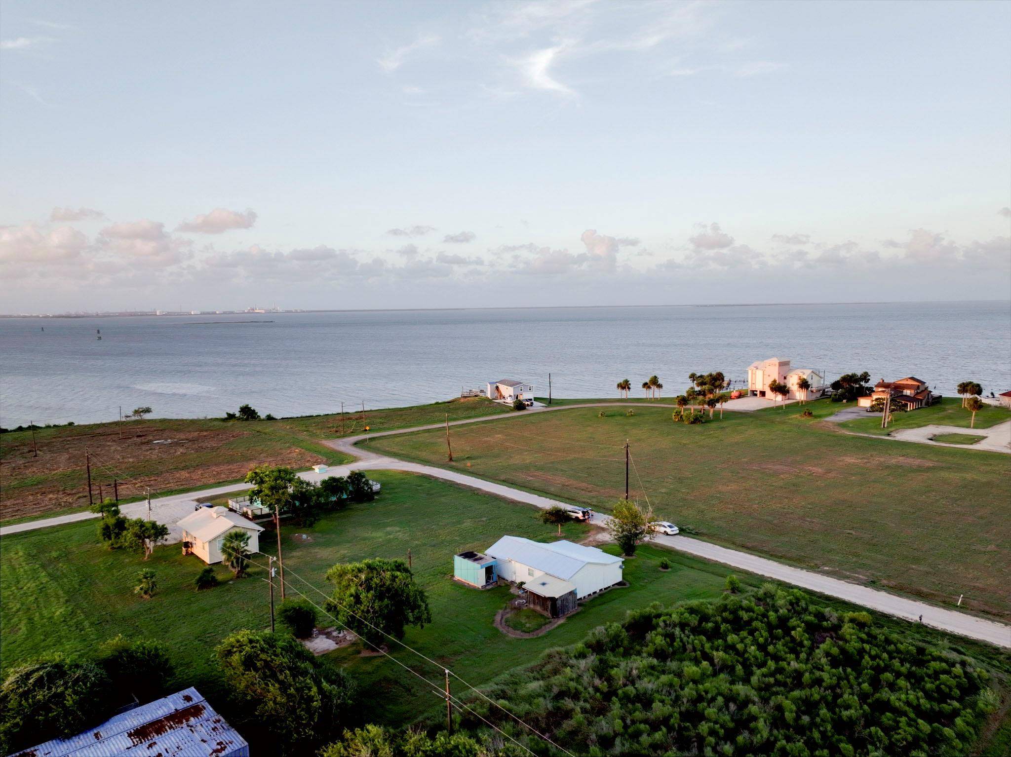 890 N Quailrun Ave, Port Lavaca, TX 77979