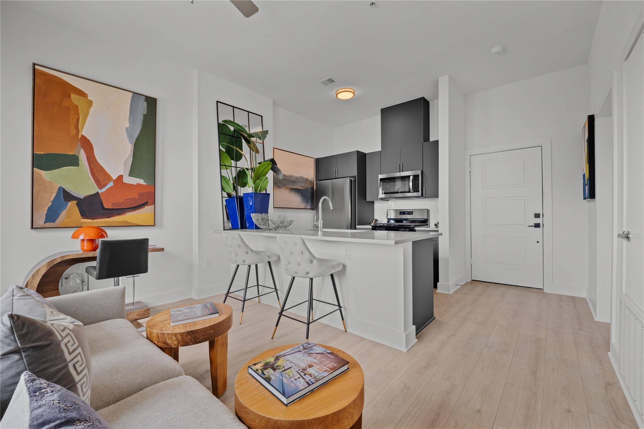 3900 Berkman DR #308, Austin, TX 78723