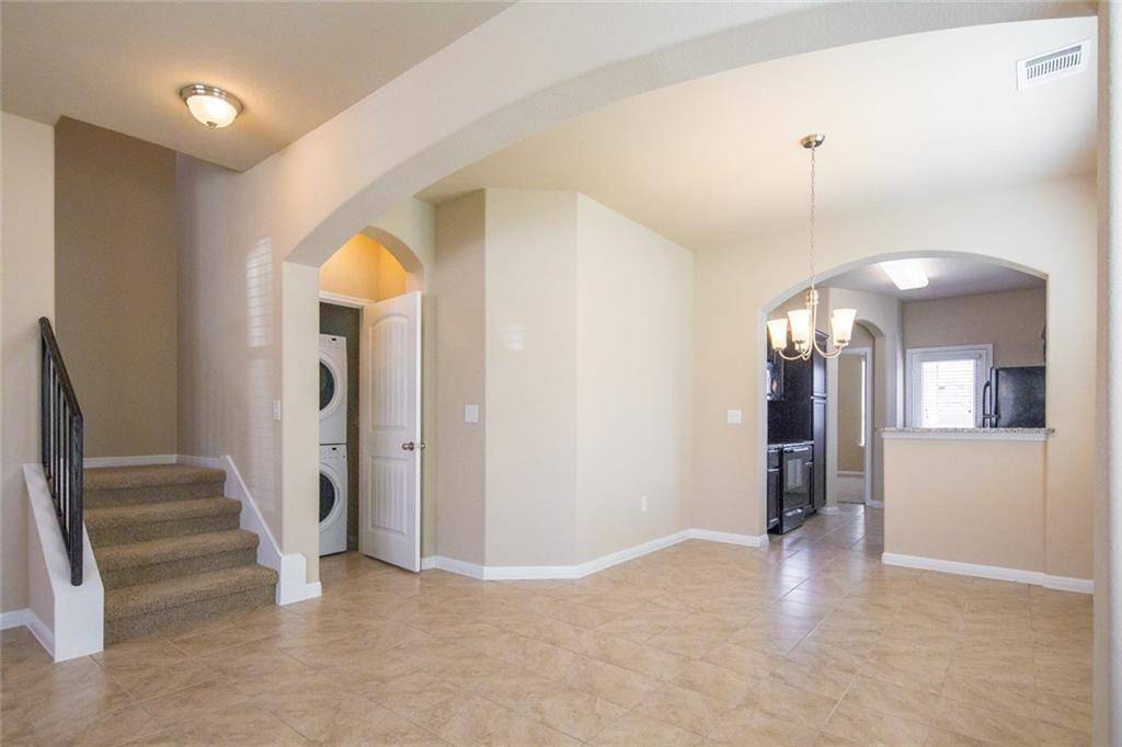 517 Katmai CIR, Pflugerville, TX 78660