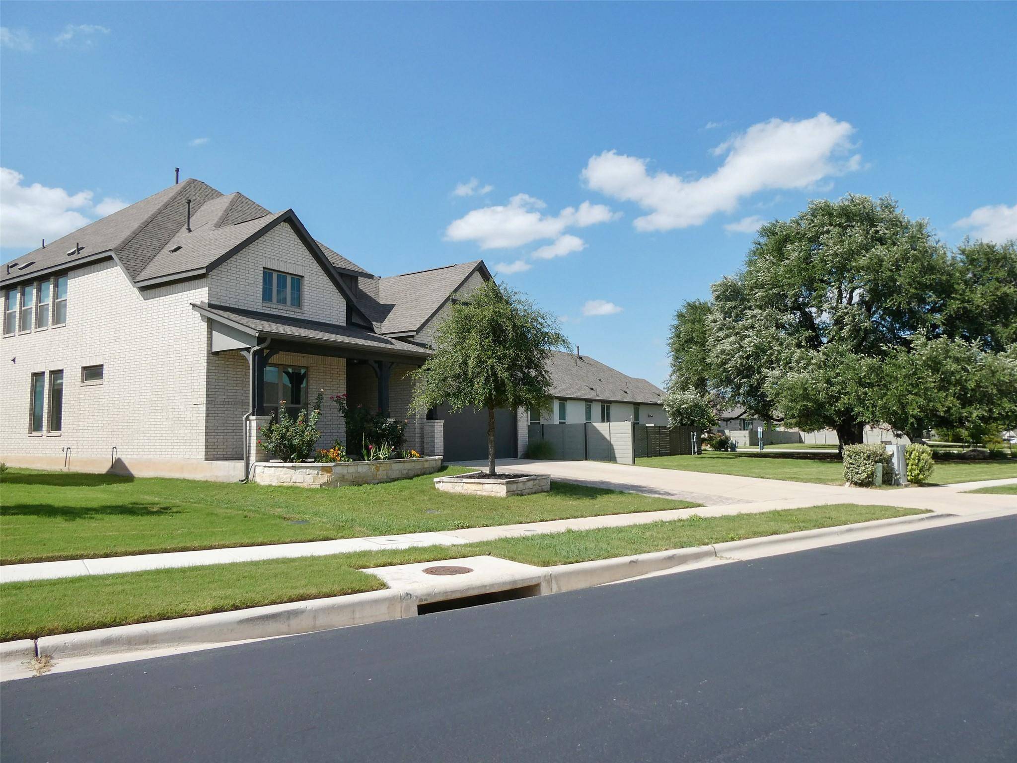 1017 HIGHCREST, Georgetown, TX 78628