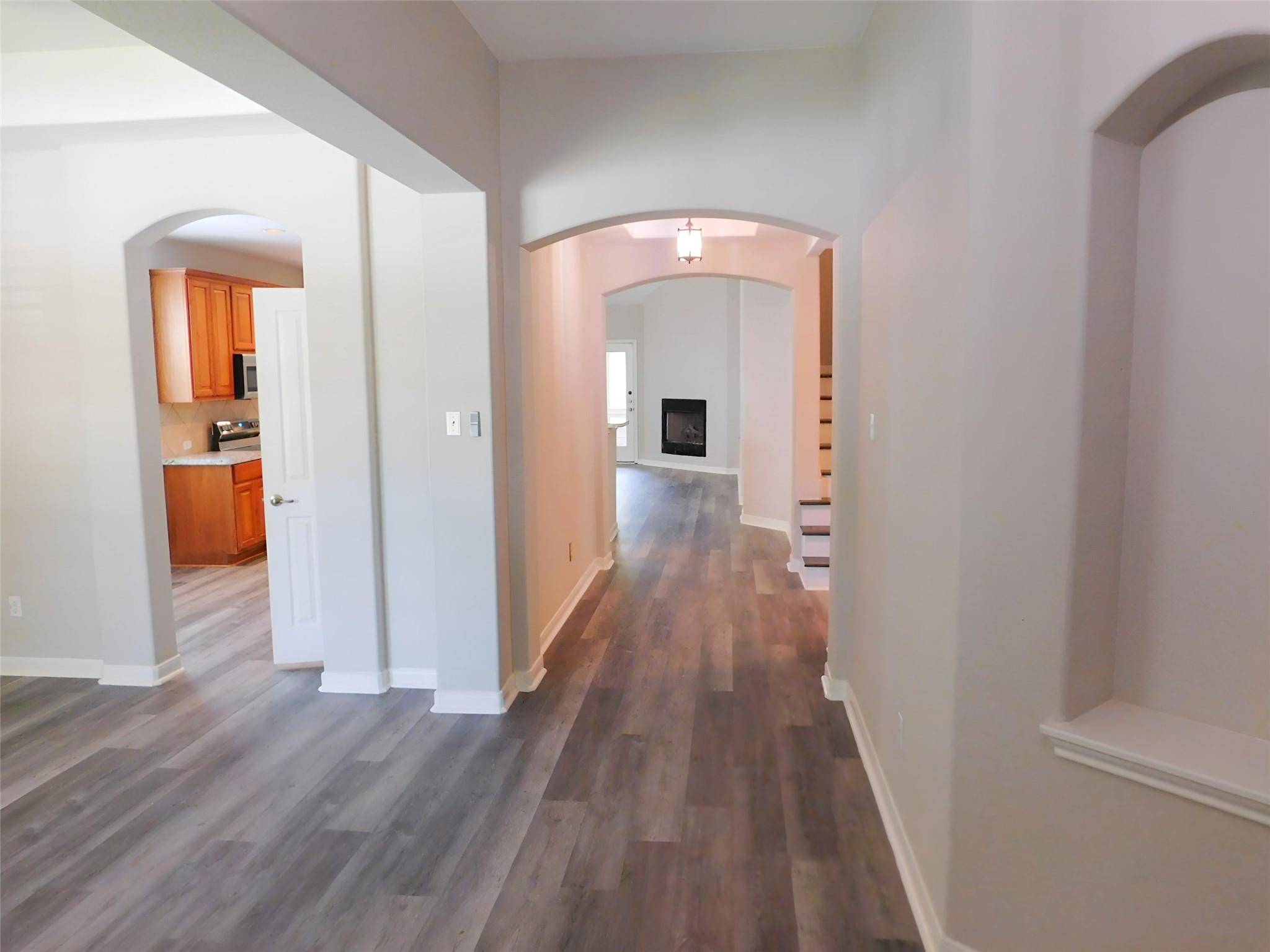 2670 RAVENWOOD DR, Round Rock, TX 78665