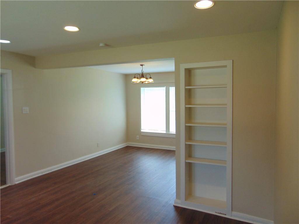 101 Darden Hill RD #H, Driftwood, TX 78619