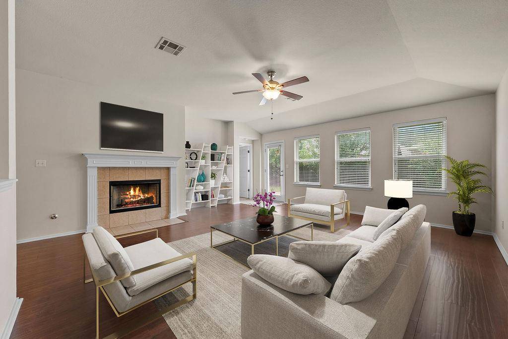 9424 Castle Pines DR, Austin, TX 78717