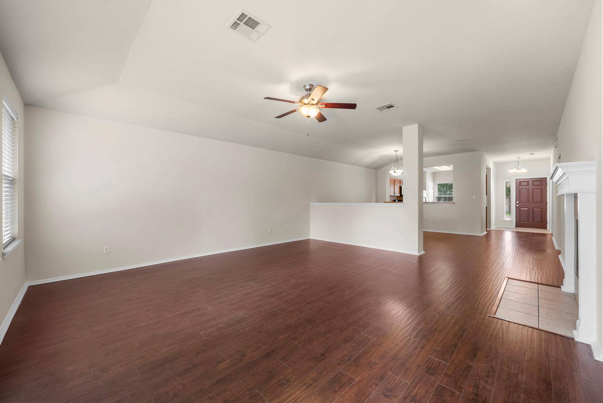 9424 Castle Pines DR, Austin, TX 78717