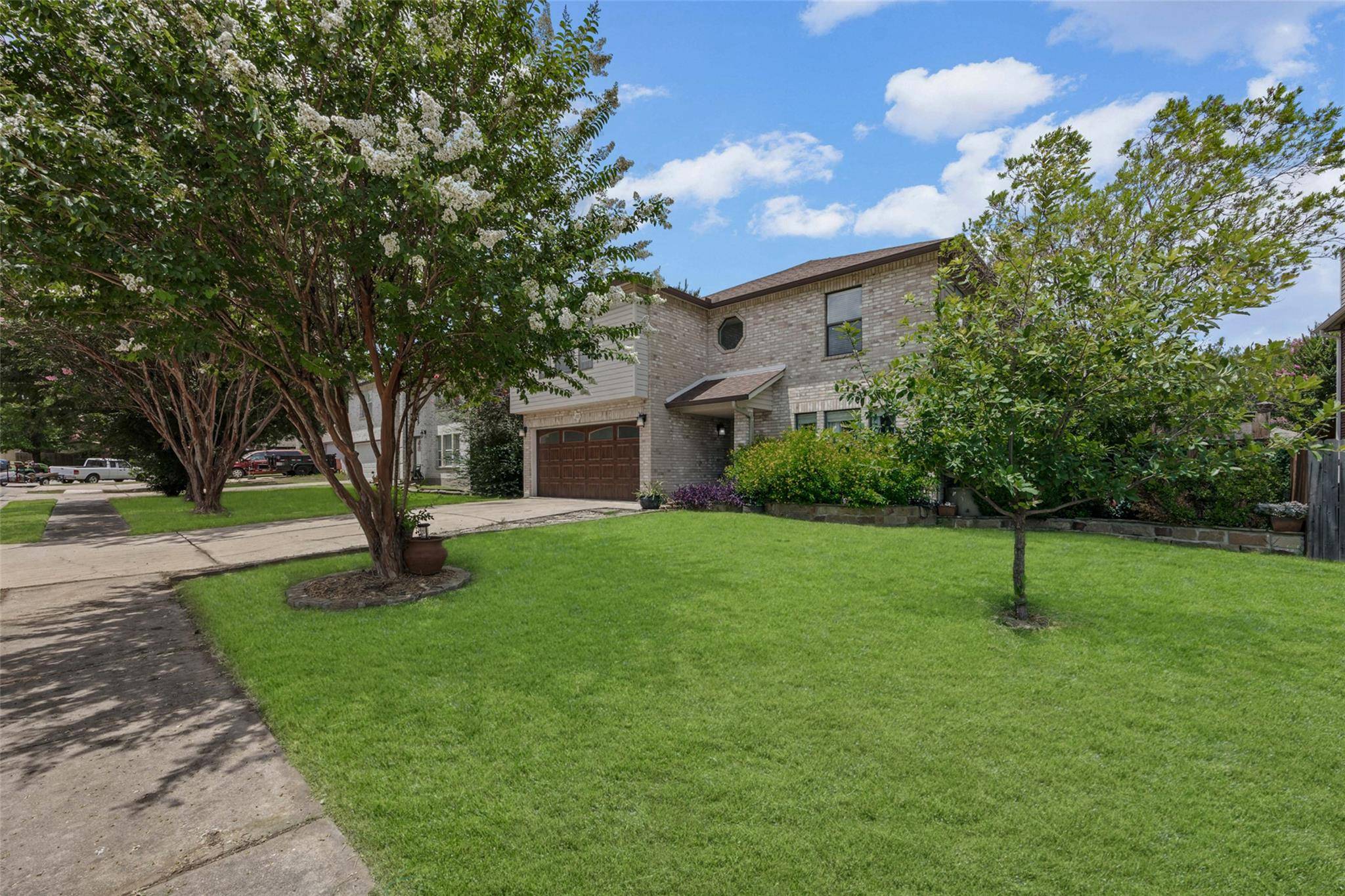 1187 Forest Bluff TRL, Round Rock, TX 78665