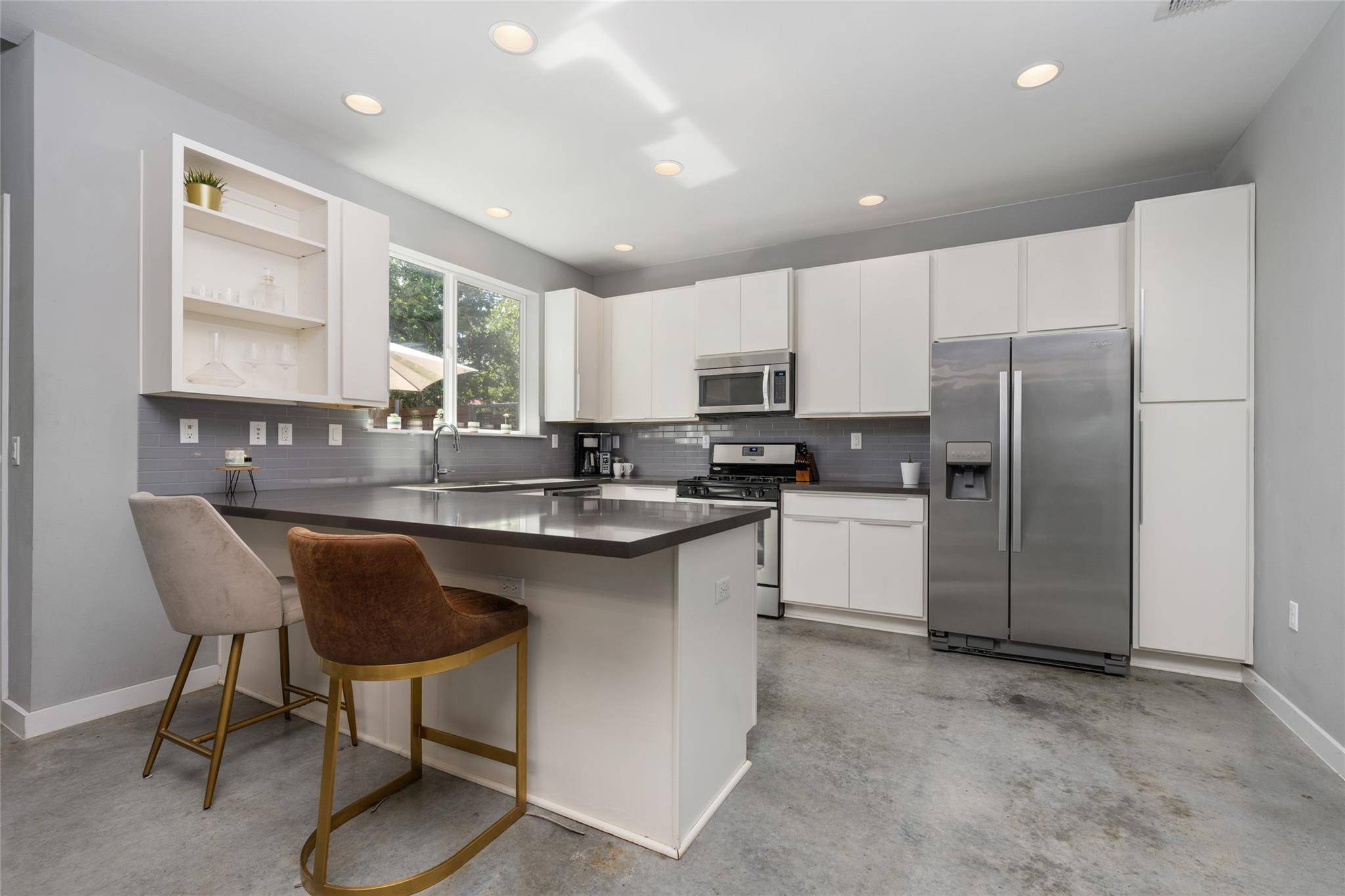 301 W. Stassney LN ##12, Austin, TX 78745