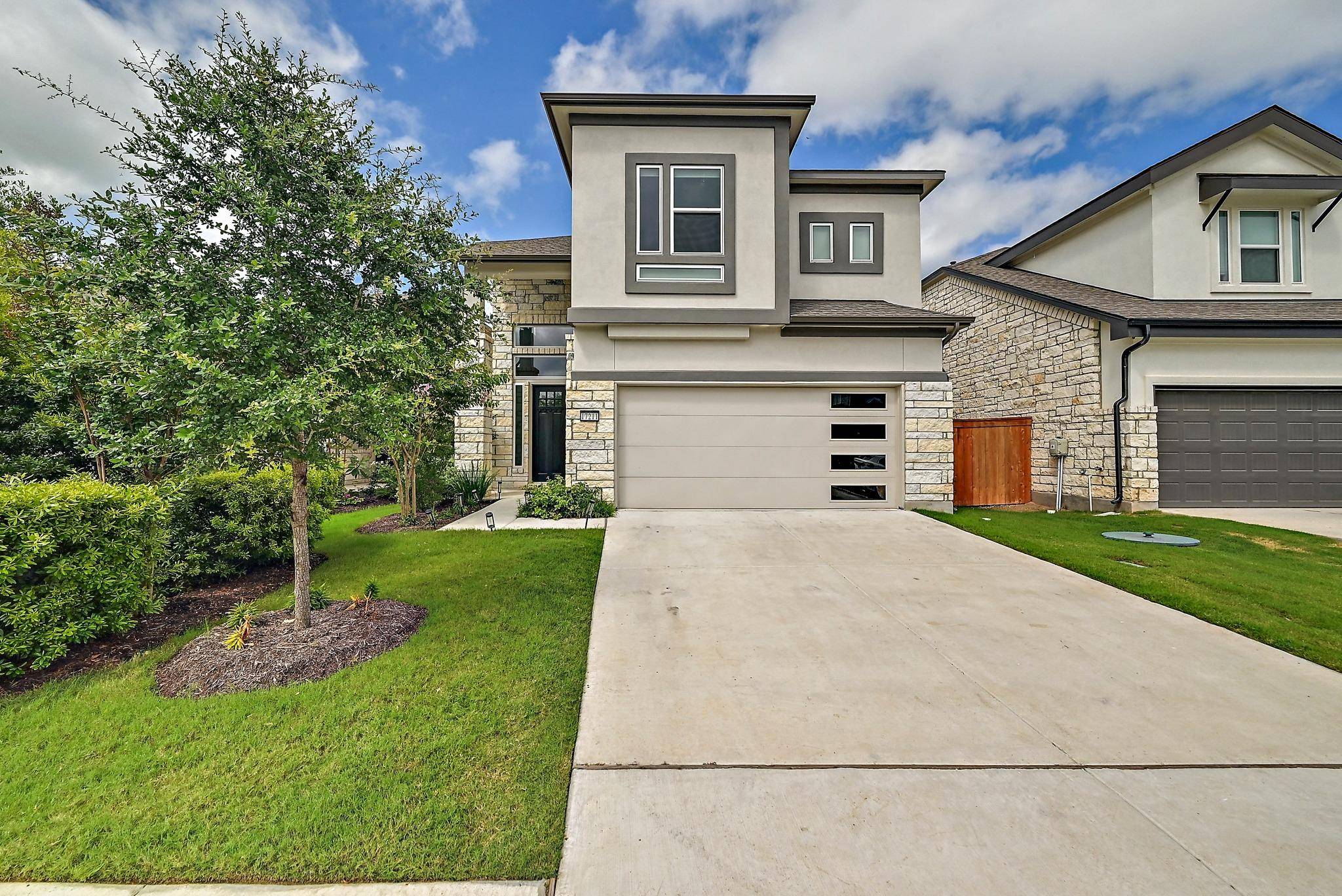 17211 Hattie TRCE, Austin, TX 78738