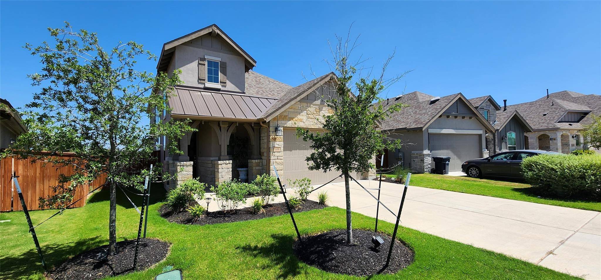 128 Rosebush DR, Liberty Hill, TX 78642