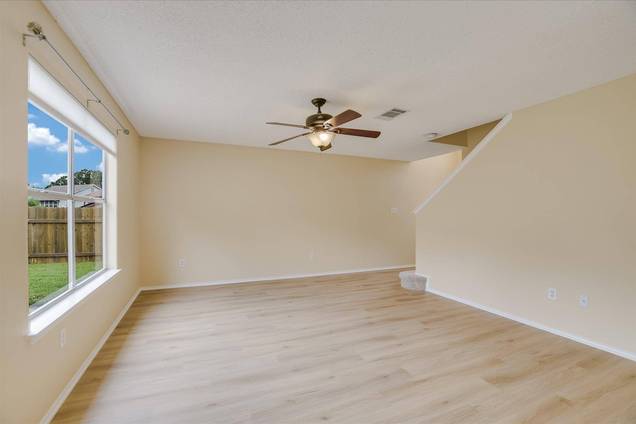 13819 Lothian DR, Pflugerville, TX 78660