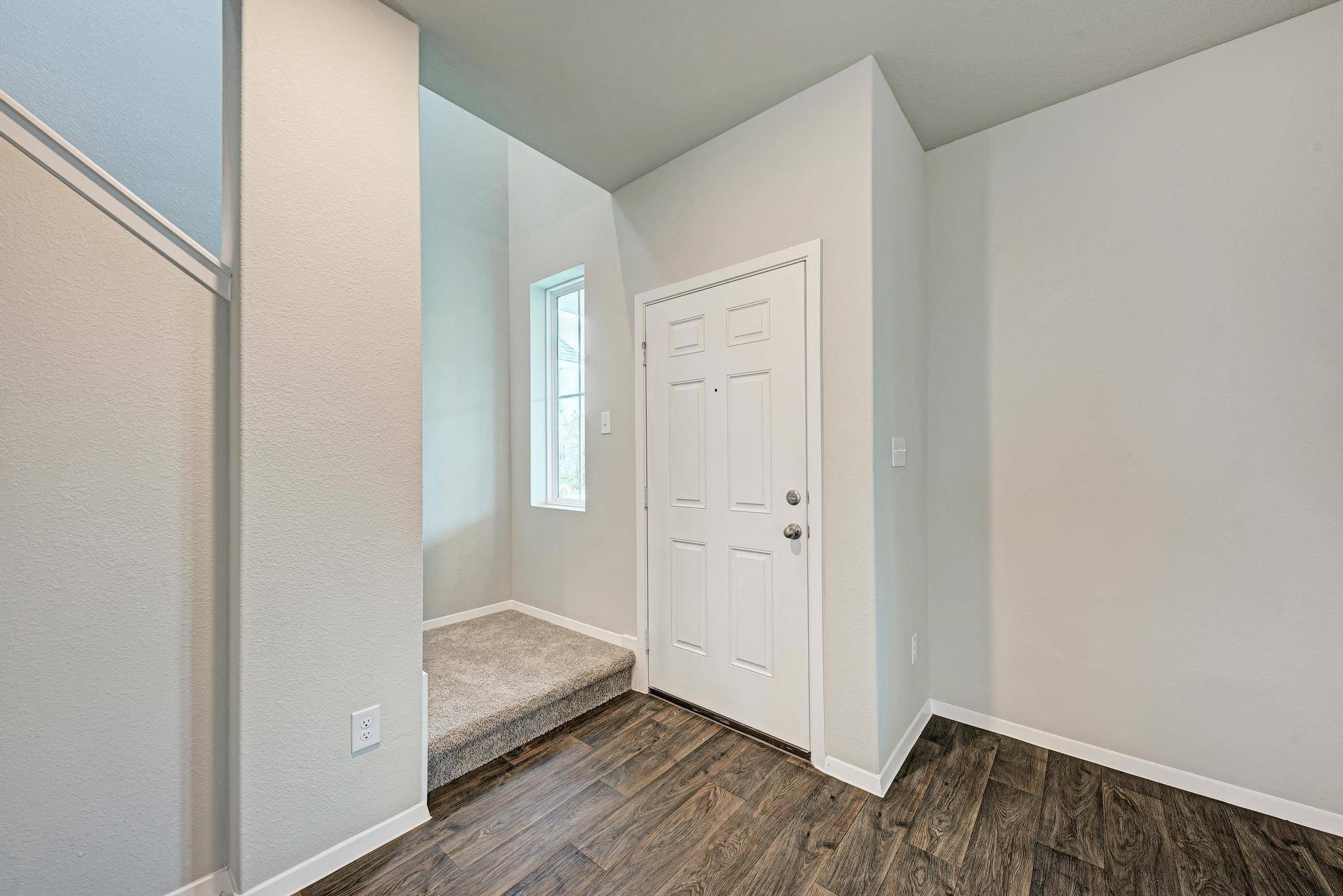 158 Daylily DR, Elgin, TX 78621